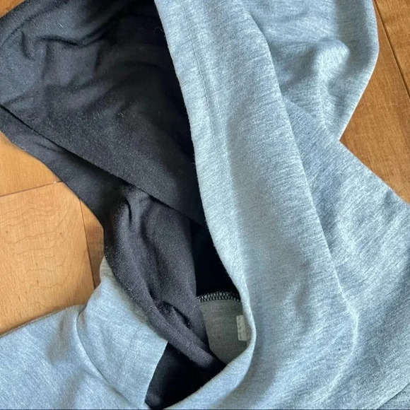 Long  Sport Grey Hoodie Sweater Size M - Picture 5 of 8
